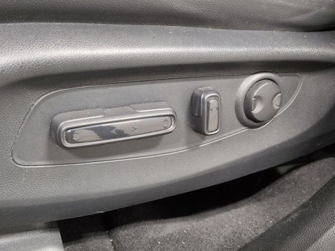 Certified 2025 Honda CR-V EX-L image 17