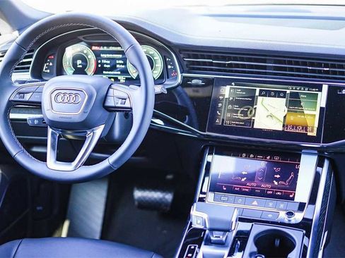 New 2026 Audi Q8 Premium image 12