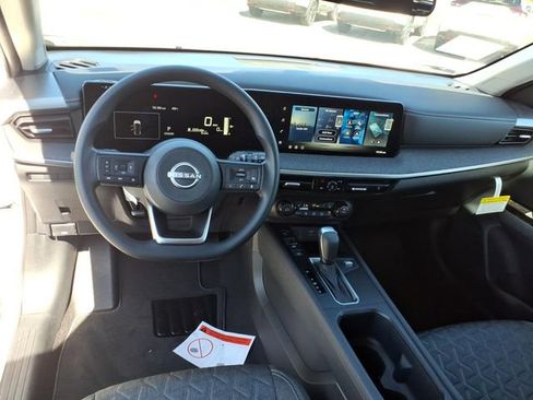 New 2026 Nissan Kicks SV AWD/4WD image 8