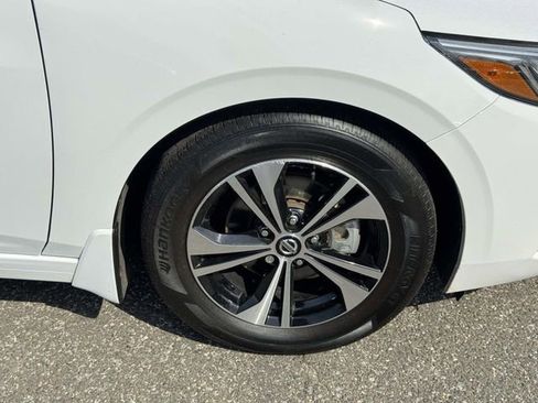 Used 2022 Nissan Sentra SV w/ Trunk Package image 8