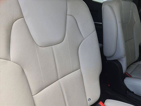 Used 2021 Kia Telluride EX w/ EX Premium Package FWD image 21
