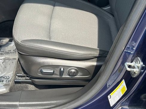 Used 2023 Buick Encore GX Preferred w/ Cold Weather Comfort Package AWD/4WD image 14