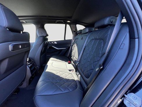 New 2026 BMW X5 sDrive40i RWD image 16
