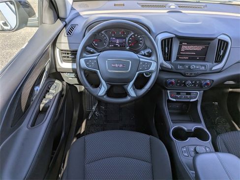 New 2024 GMC Terrain SLE w/ Driver Convenience Package image 19
