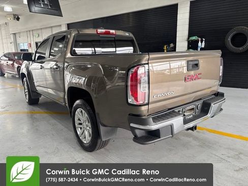Used 2016 GMC Canyon SLT w/ Driver Alert Package AWD/4WD image 4