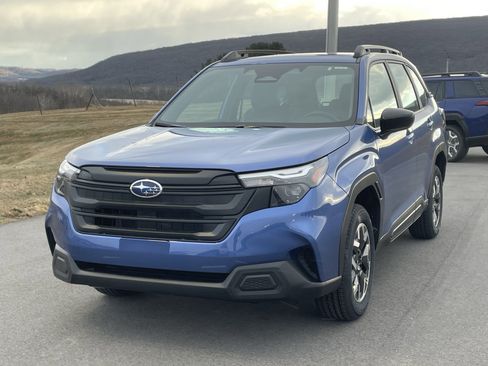 Used 2026 Subaru Forester Premium AWD/4WD image 5