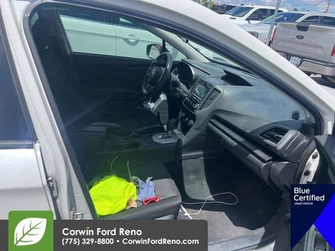 Used 2017 Subaru Impreza 2.0i Premium AWD/4WD image 11