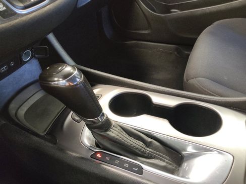 Used 2020 Chevrolet Malibu RS FWD image 26