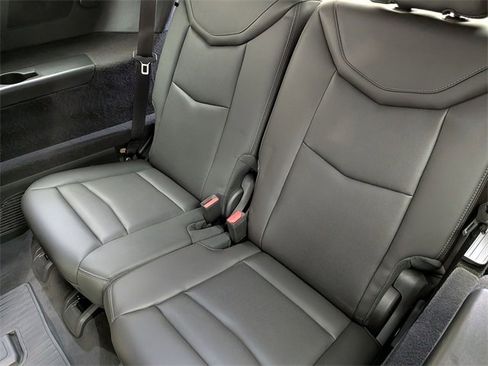 Certified 2023 Cadillac XT6 Premium Luxury image 25