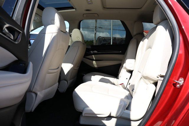 Used 2023 Buick Enclave Essence w/ Experience Buick Package AWD/4WD image 23