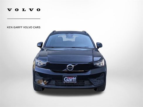 New 2025 Volvo EX40 Core w/ Climate Package image 10