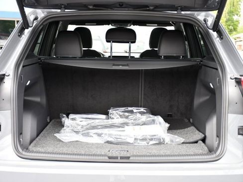 New 2025 Volkswagen Atlas Cross Sport SEL image 33