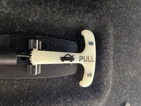 Used 2022 Nissan Sentra SR image 31