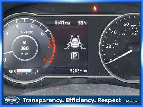 Certified 2025 Nissan Versa SV w/ Trunk Package image 25