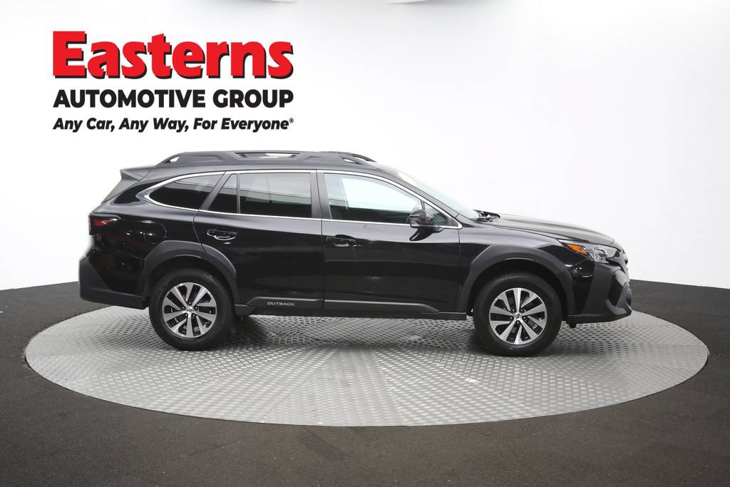 Used 2023 Subaru Outback Premium AWD/4WD image 44