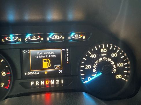 Used 2017 Ford F150 XL w/ Equipment Group 101A Mid AWD/4WD image 12
