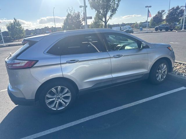 Used 2019 Ford Edge Titanium FWD image 49