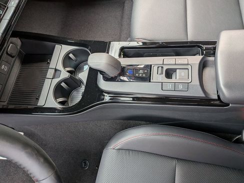 New 2026 Toyota Prius Plug-In Hybrid FWD image 14