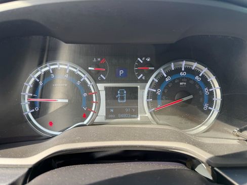 Used 2018 Toyota 4Runner Limited AWD/4WD image 27
