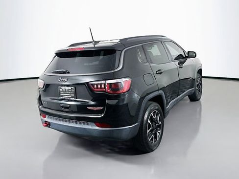 Used 2019 Jeep Compass Trailhawk image 7