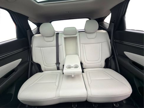 Certified 2024 Hyundai Tucson Limited AWD/4WD image 15