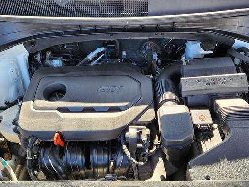 Used 2017 Kia Sorento LX image 28