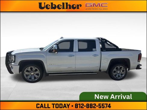 Used 2017 GMC Sierra 1500 Denali w/ Denali Ultimate Package AWD/4WD image 8