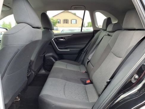 Certified 2024 Toyota RAV4 XLE FWD image 9