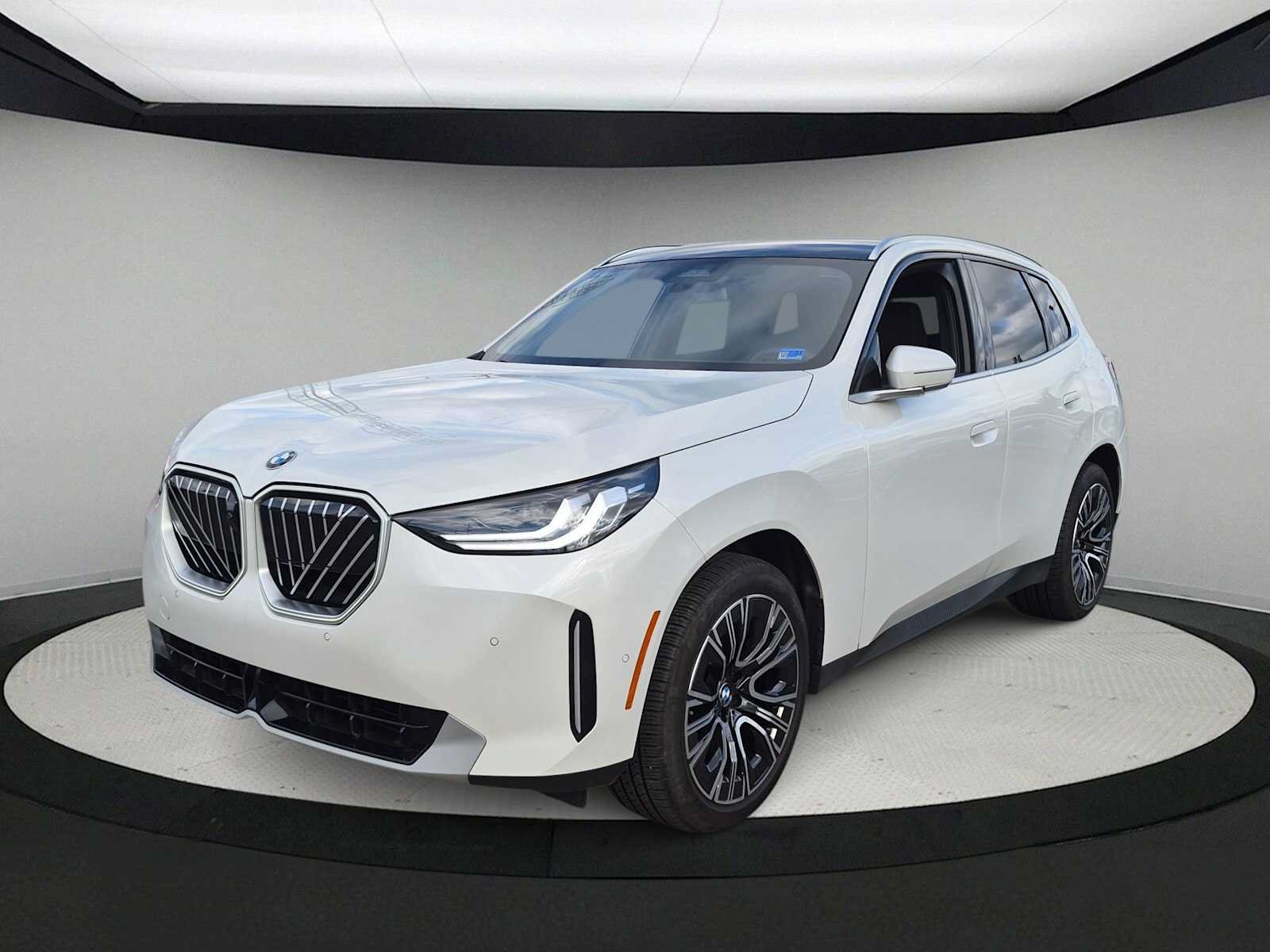 Used 2026 BMW X3 xDrive30i w/ Premium Package AWD/4WD image 4