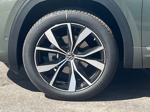 New 2026 Volkswagen Atlas SEL Premium R-Line AWD/4WD image 9