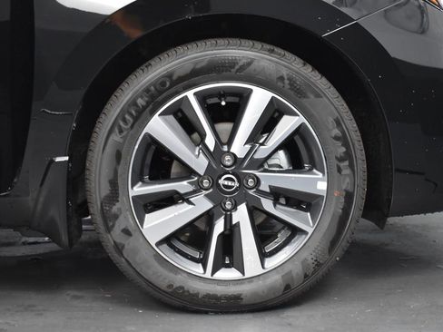 New 2025 Nissan Versa SV w/ Trunk Package image 6