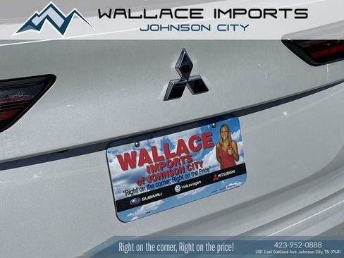Used 2025 Mitsubishi Outlander AWD image 10