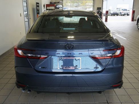 New 2026 Toyota Camry SE image 18