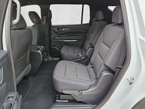 New 2026 Chevrolet Traverse LT w/ Midnight/Sport Edition image 17