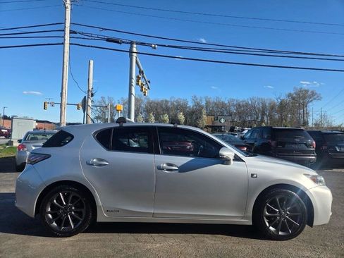 Used 2013 Lexus CT 200h w/ Premium Pkg w/Backup Camera FWD image 6