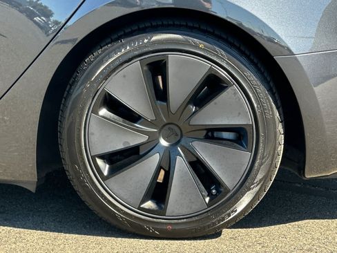 Used 2024 Tesla Model 3 Standard Range RWD image 30