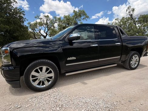 Used 2017 Chevrolet Silverado 1500 High Country w/ High Desert Package AWD/4WD image 2