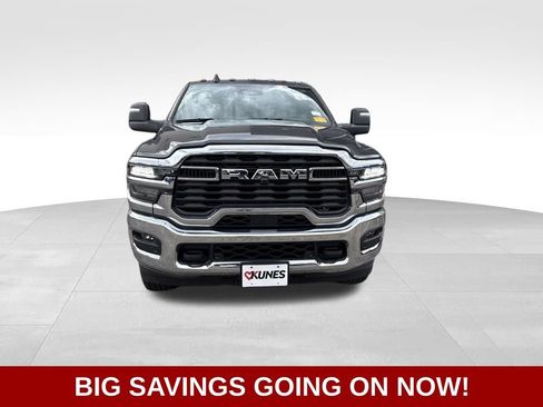 New 2026 RAM 2500 Tradesman AWD/4WD image 3