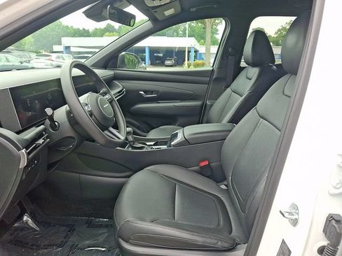 Used 2025 Hyundai Santa Cruz SEL FWD image 15
