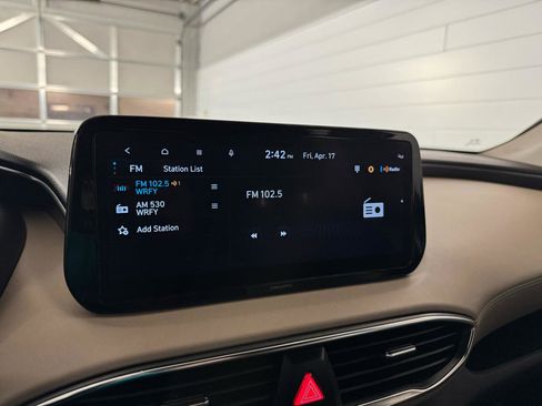 Used 2023 Hyundai Santa Fe SEL image 23