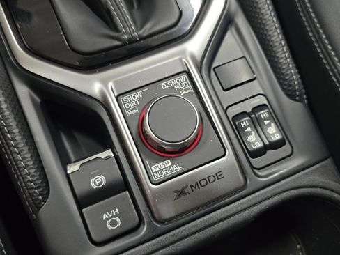 Used 2022 Subaru Forester Limited w/ Popular Package #2 image 7