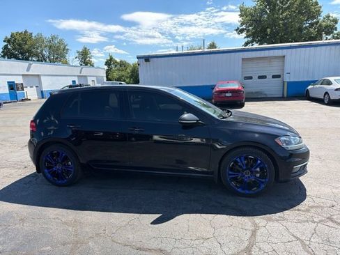 Used 2018 Volkswagen Golf SE FWD image 5