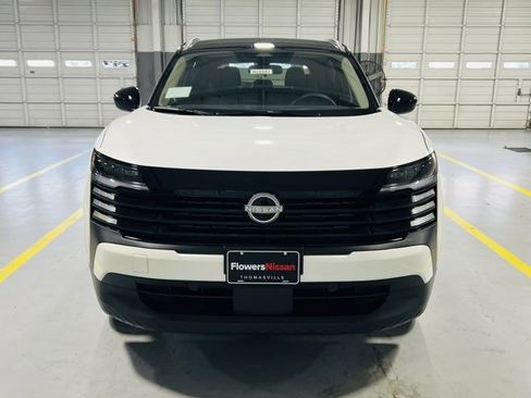 New 2026 Nissan Kicks SV image 11