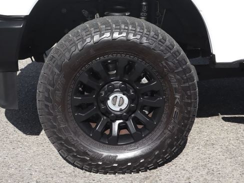 Used 2020 Ford F250 Lariat w/ Lariat Value Package AWD/4WD image 51