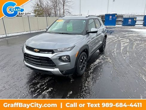 Used 2023 Chevrolet TrailBlazer LT image 1