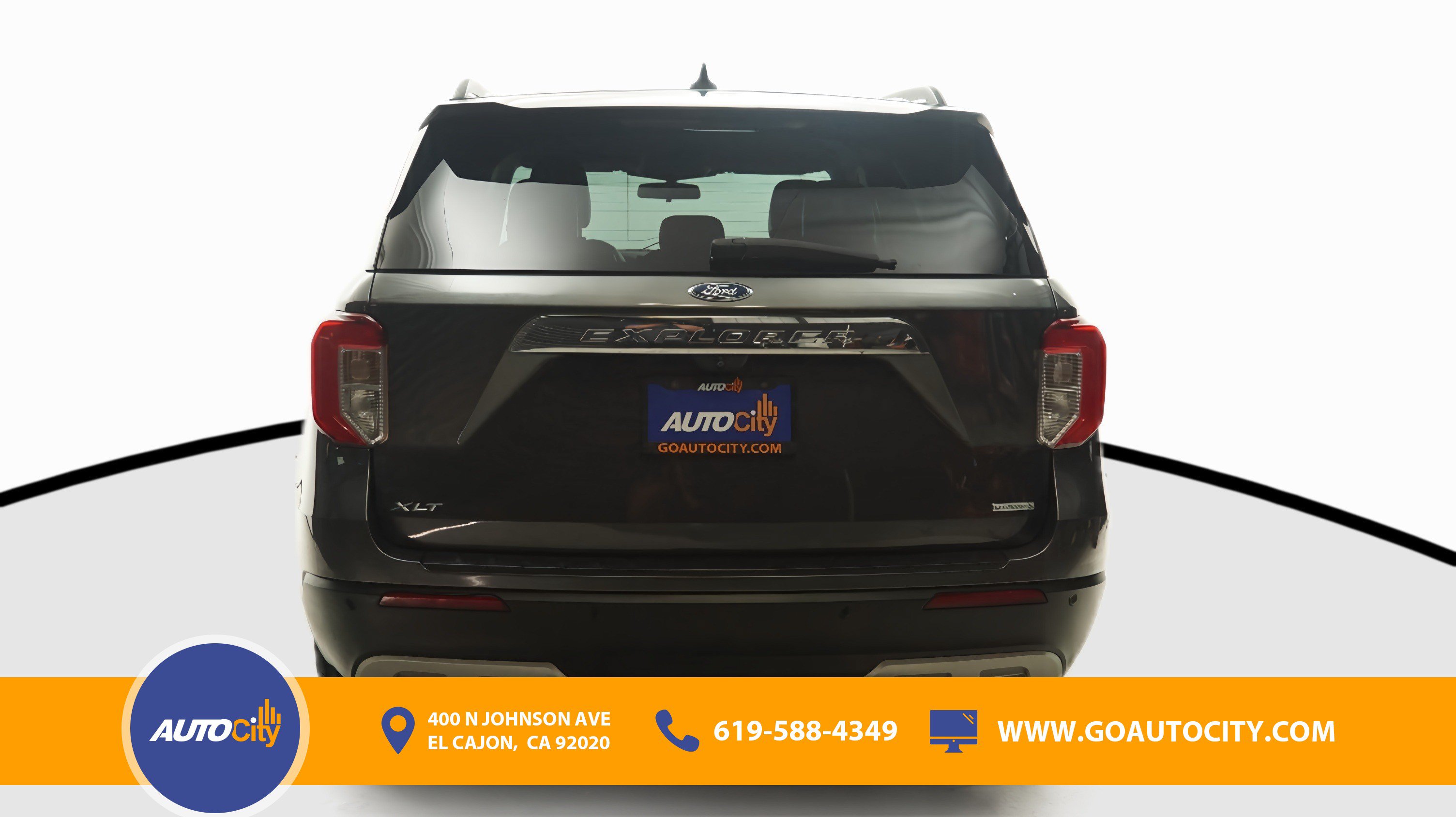 Used 2020 Ford Explorer XLT w/ Equipment Group 202A RWD image 12