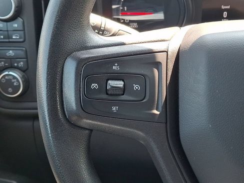 Used 2020 Chevrolet Silverado 1500 Custom w/ Custom Value Package AWD/4WD image 21