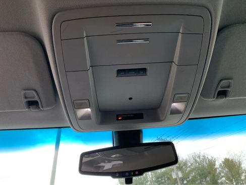 Used 2018 Chevrolet Tahoe LS w/ All-Season Package image 20