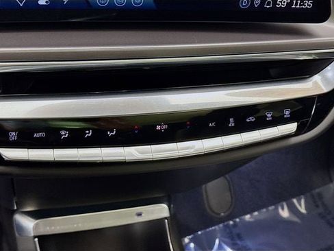 Used 2024 Cadillac Lyriq Tech image 19