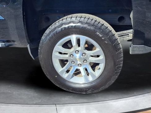 Used 2018 Chevrolet Silverado 1500 LT w/ All Star Edition AWD/4WD image 17